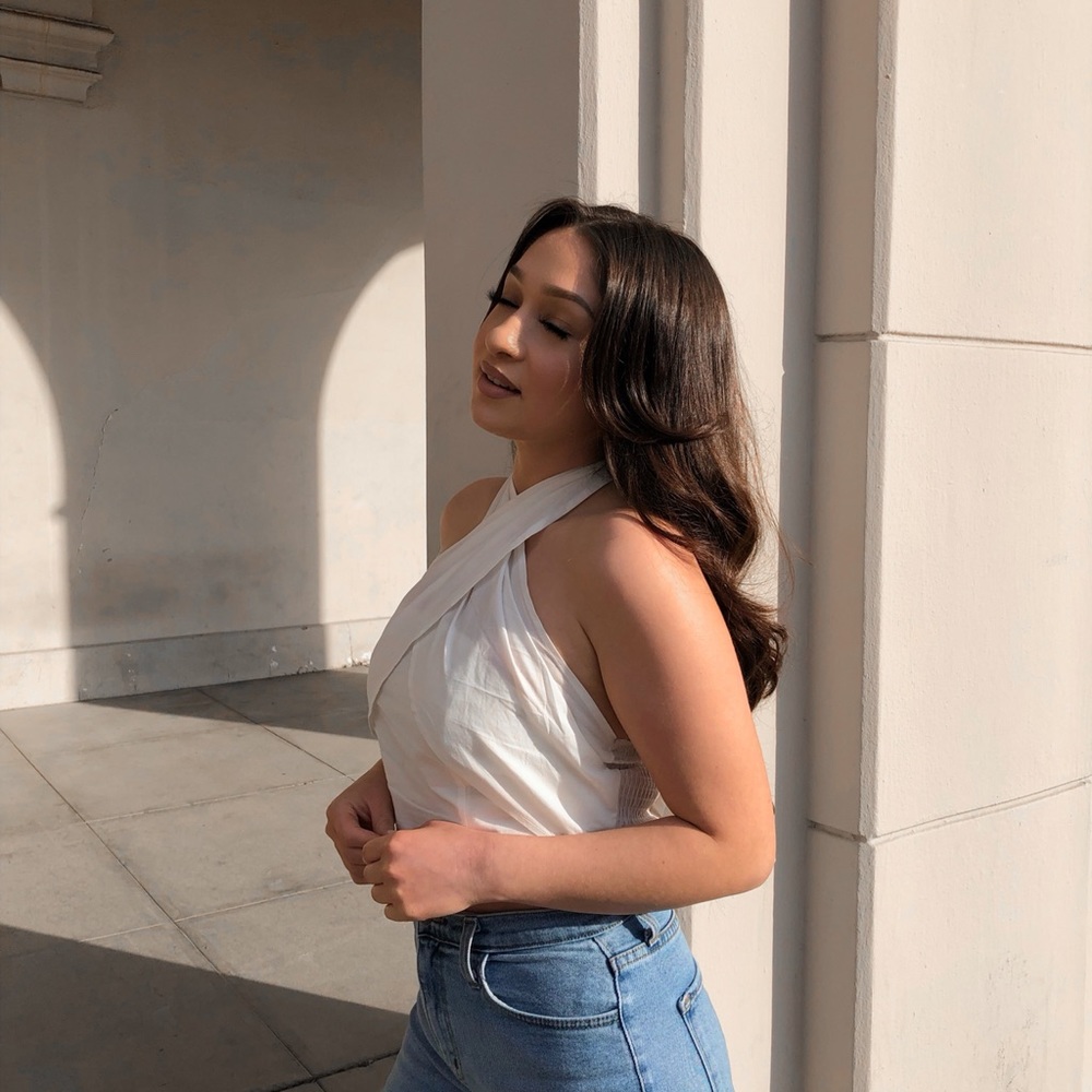 Meet your Posher, Gabriela